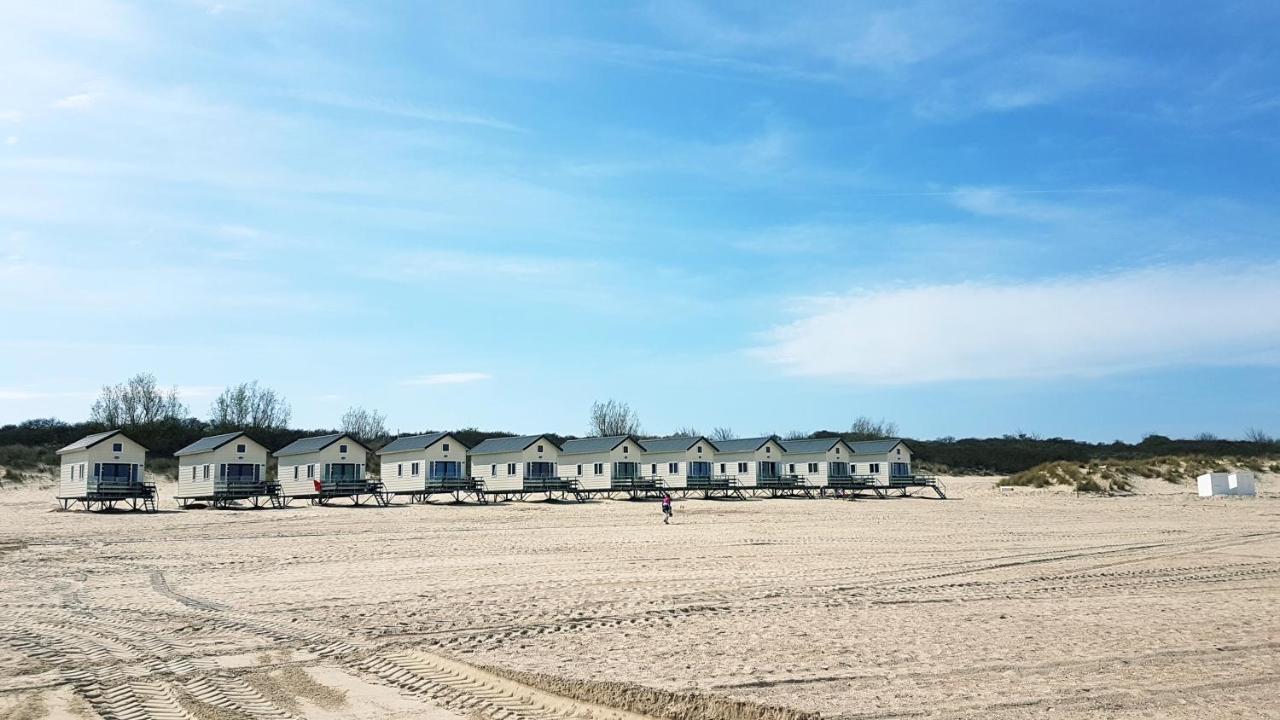 Strandbungalows Vrouwenpolder Exteriör bild